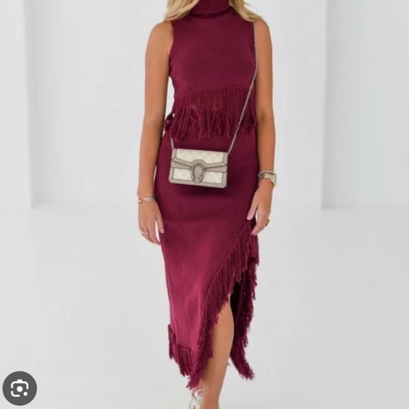 COPY - Vestique burgundy set NWOT! - Picture 1 of 2